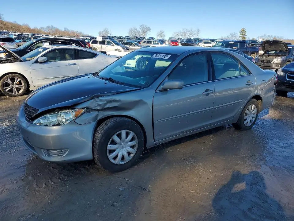 4T1BE32K15U568831