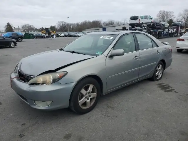 4T1BE32K15U605845