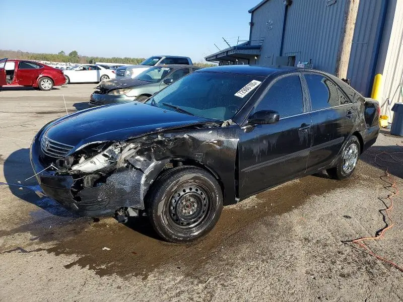 4T1BE32K15U628106