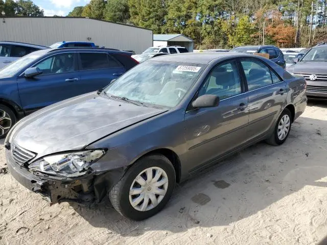 4T1BE32K15U629949