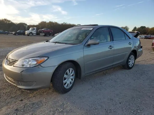 4T1BE32K15U958991