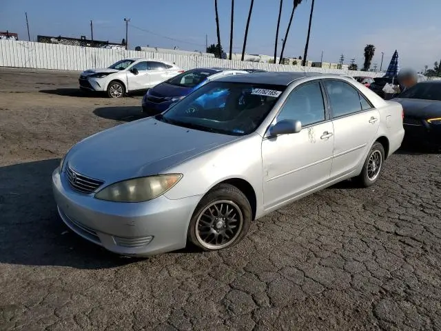 4T1BE32K16U731365
