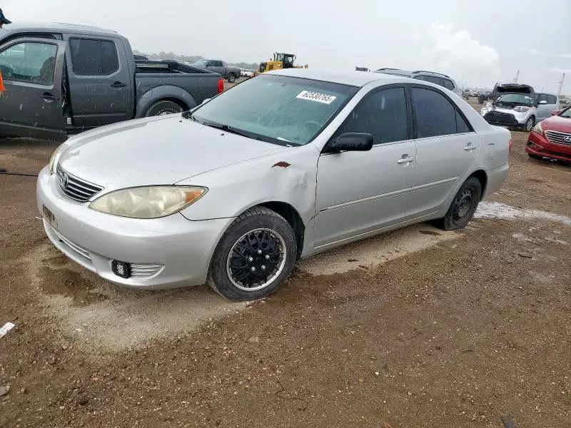 4T1BE32K26U676537