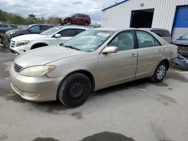 4T1BE32K35U967532