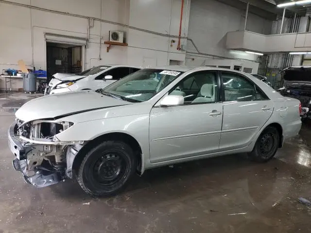 4T1BE32K52U078517