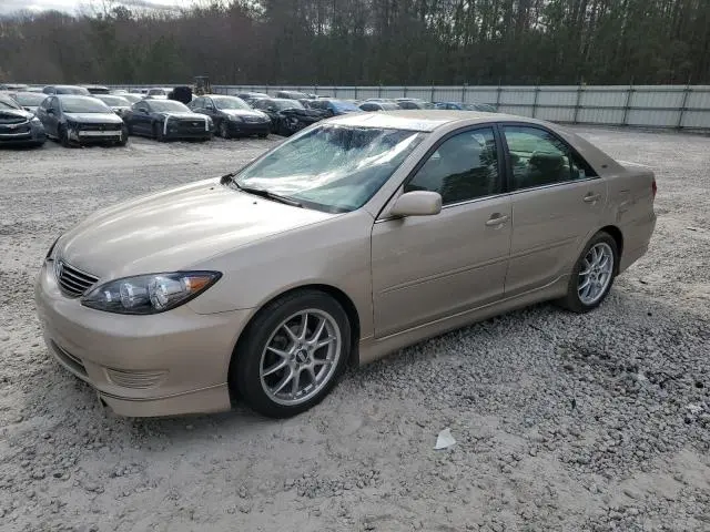 4T1BE32K55U039351