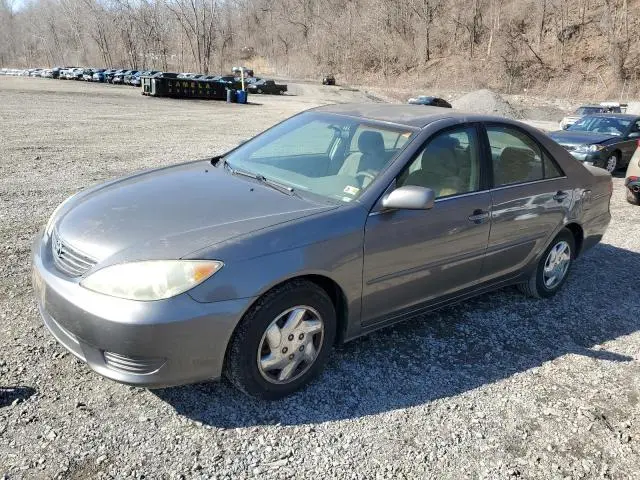 4T1BE32K65U505935