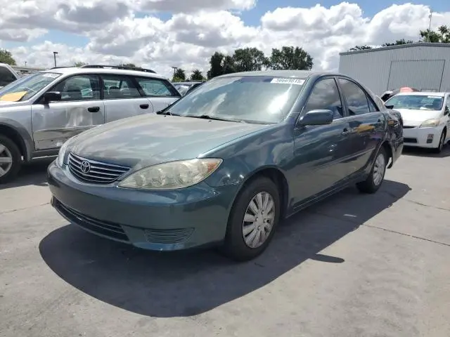4T1BE32K75U415032