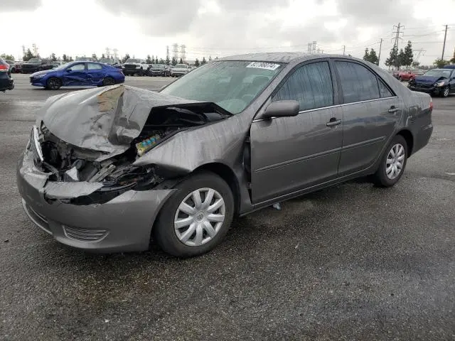 4T1BE32K75U951821
