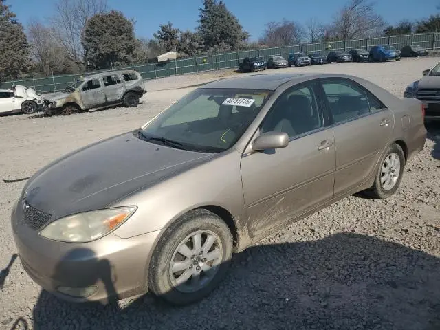 4T1BE32K83U238083