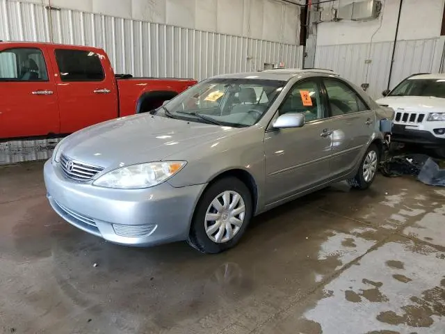 4T1BE32K85U587909