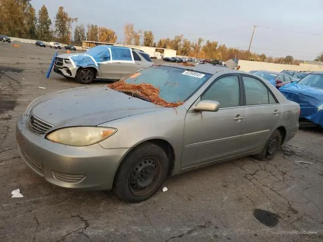 4T1BE32K86U647012