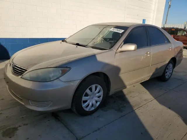 4T1BE32K95U553932