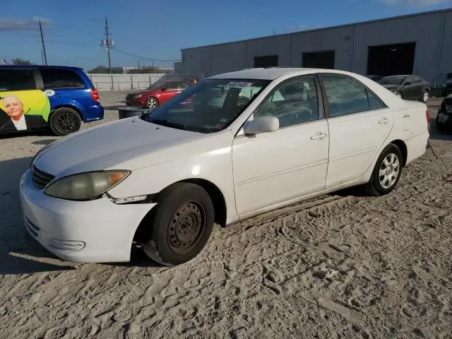 4T1BE32K95U558550