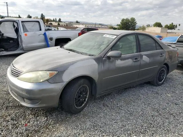 4T1BE32K95U570911