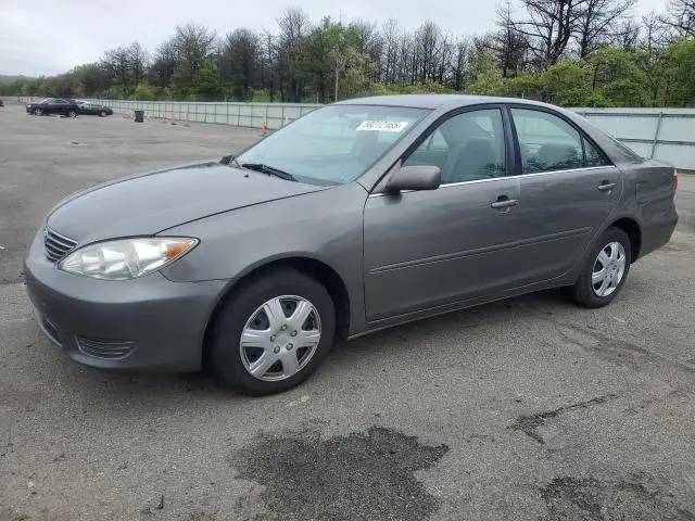 4T1BE32K95U580581