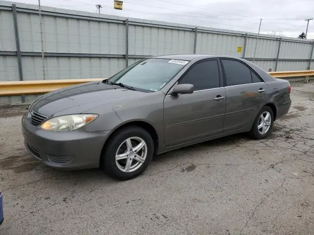 4T1BE32K95U588745