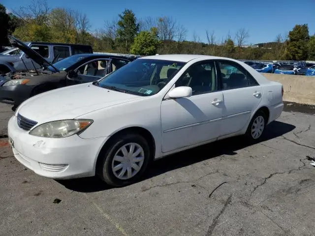 4T1BE32K95U591631