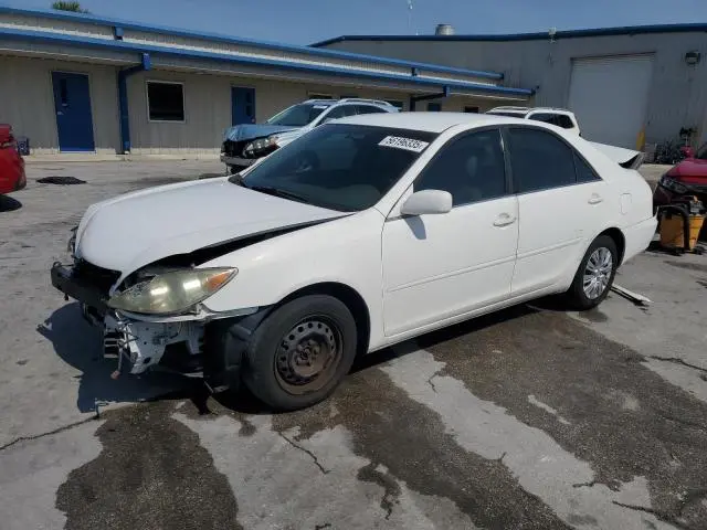 4T1BE32K95U622621