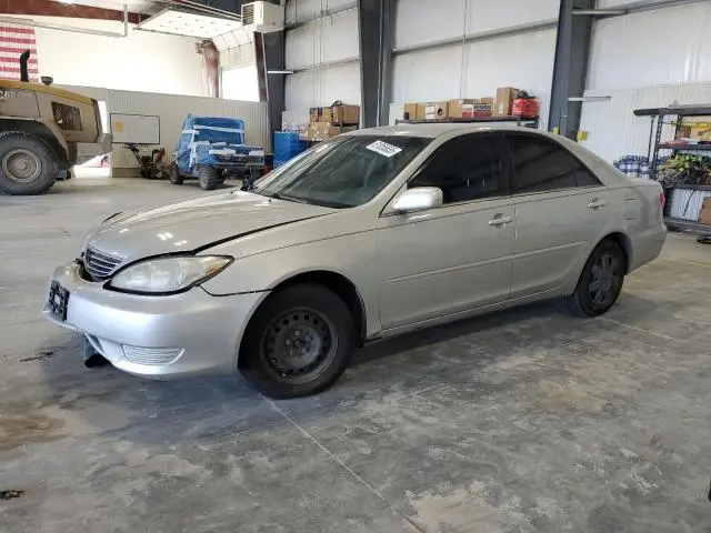 4T1BE32K96U104784