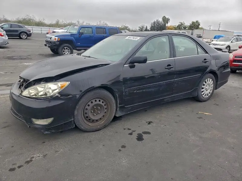 4T1BE32K96U696350