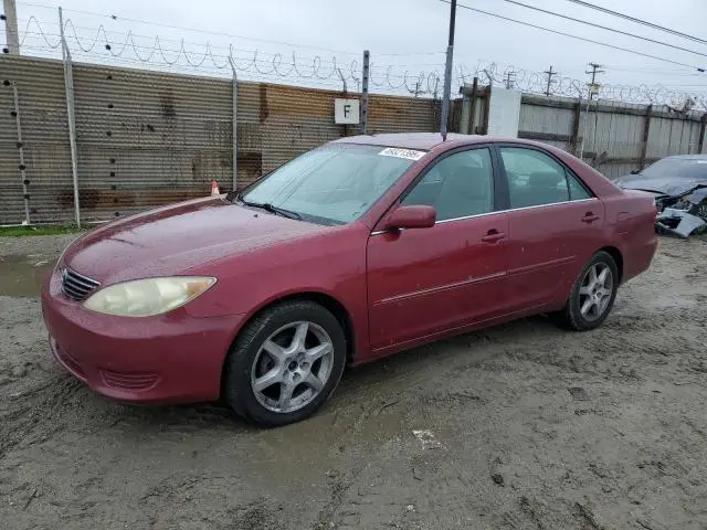 4T1BE32KX5U053861