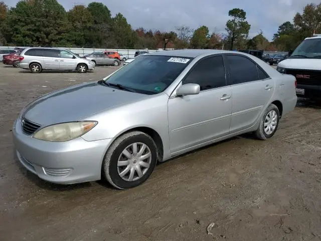 4T1BE32KX5U072510