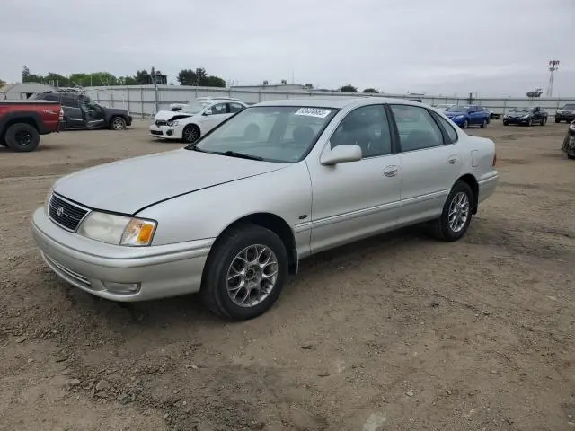 4T1BF18B4XU346490