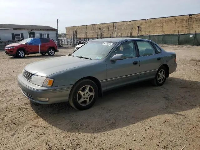 4T1BF18B5XU335580