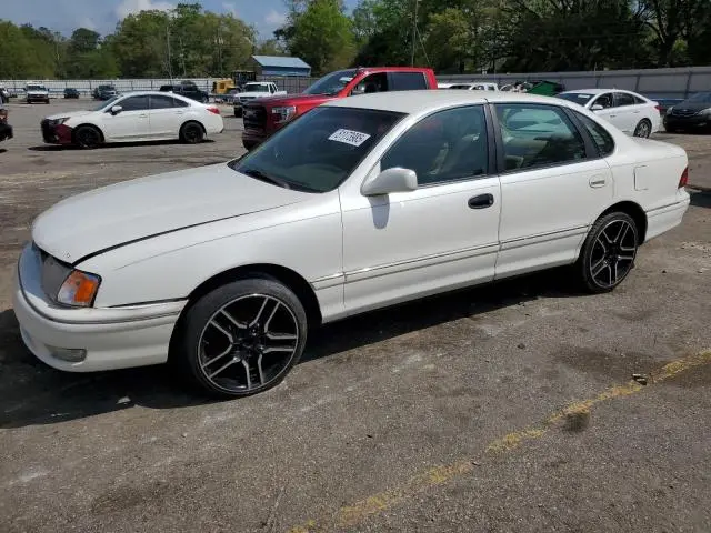 4T1BF18B8XU317588