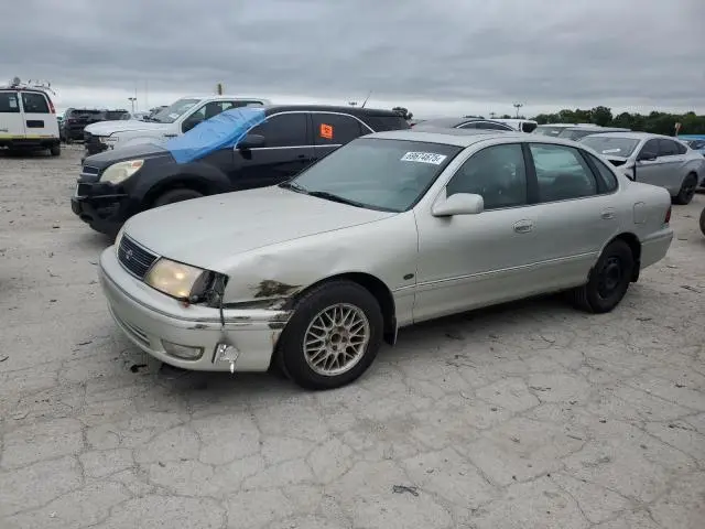 4T1BF18B8XU336447