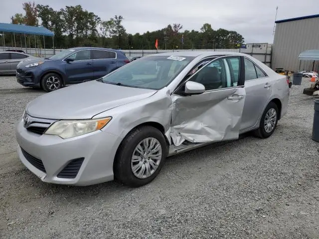 4T1BF1FK2CU053135