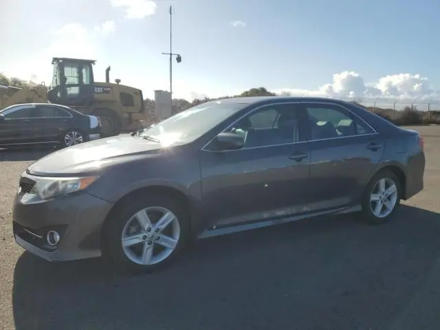 4T1BF1FK2CU605541