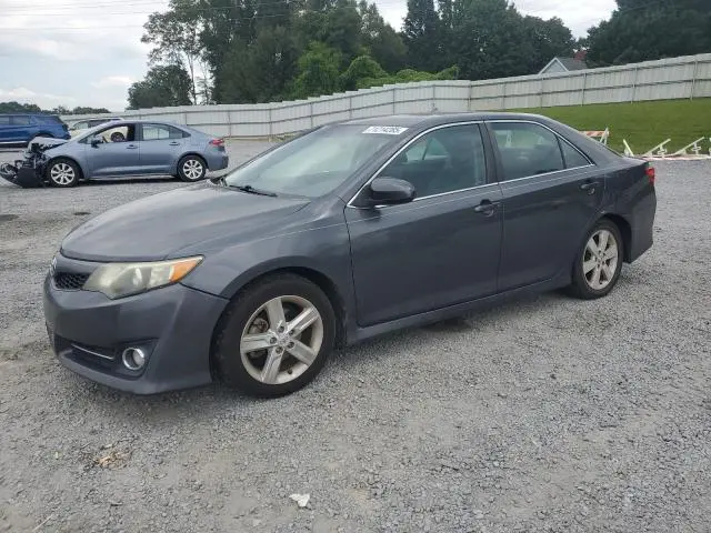 4T1BF1FK8CU015411
