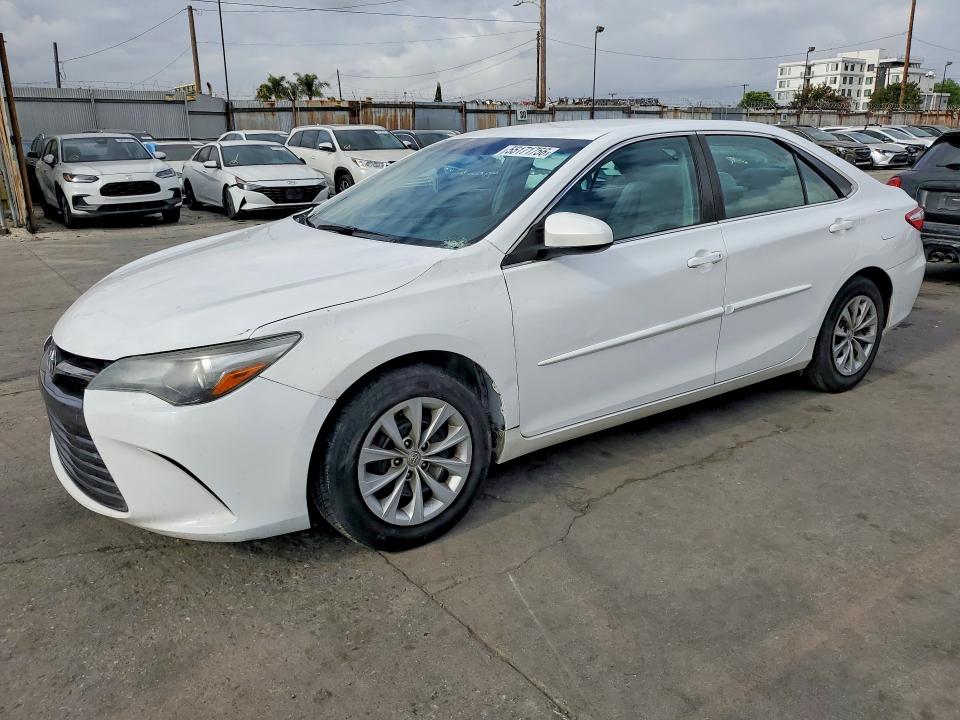 4T1BF1FKXFU104952