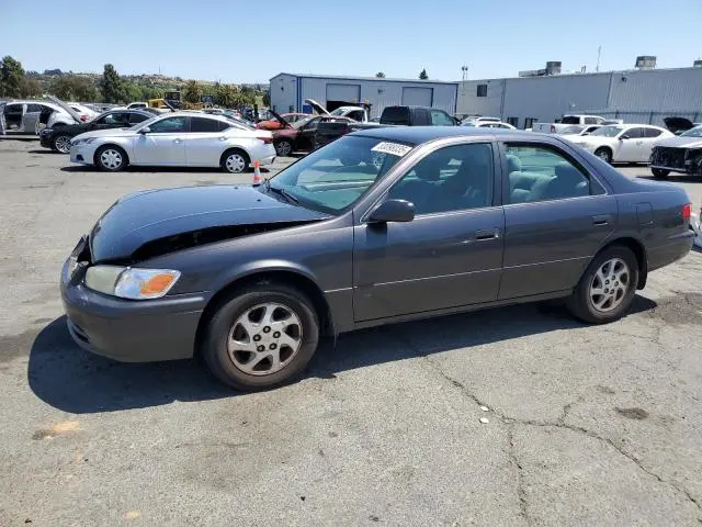 4T1BF22K01U967876
