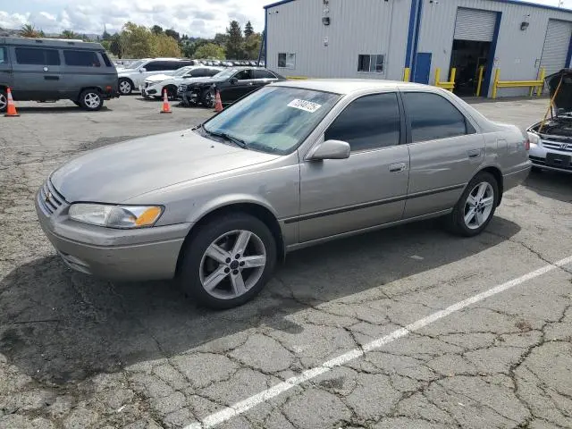 4T1BF22K7VU028360