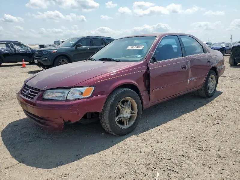 4T1BF22K8VU033857