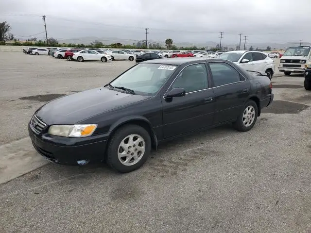 4T1BF22K9YU949936