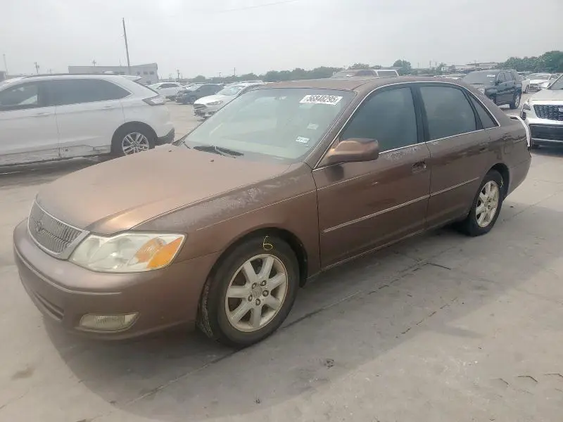 4T1BF28B0YU010746