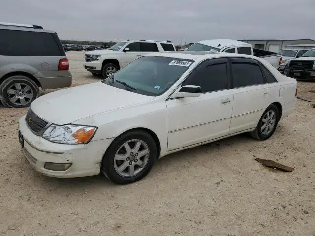 4T1BF28B2YU105034