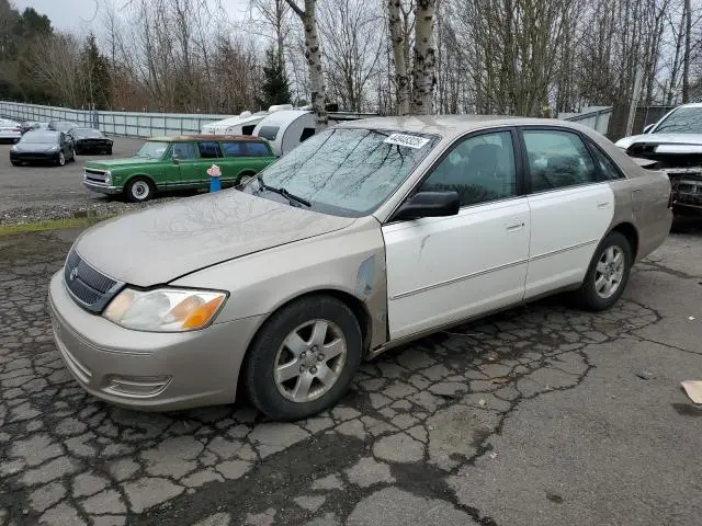 4T1BF28B6YU078517