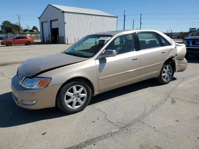 4T1BF28B72U200700