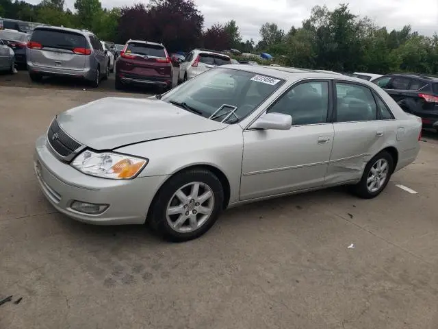 4T1BF28B7YU020089