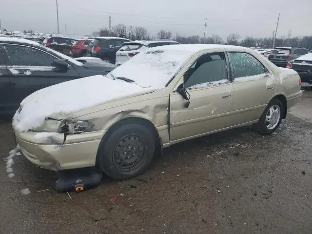 4T1BF28K0YU937293