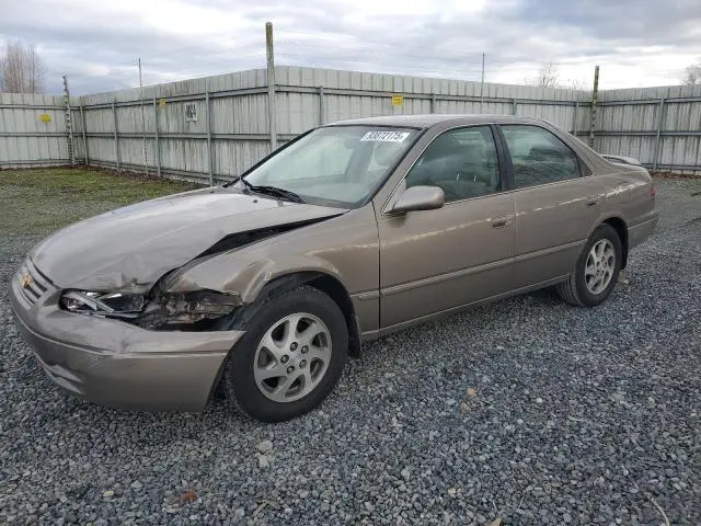 4T1BF28K5XU080595