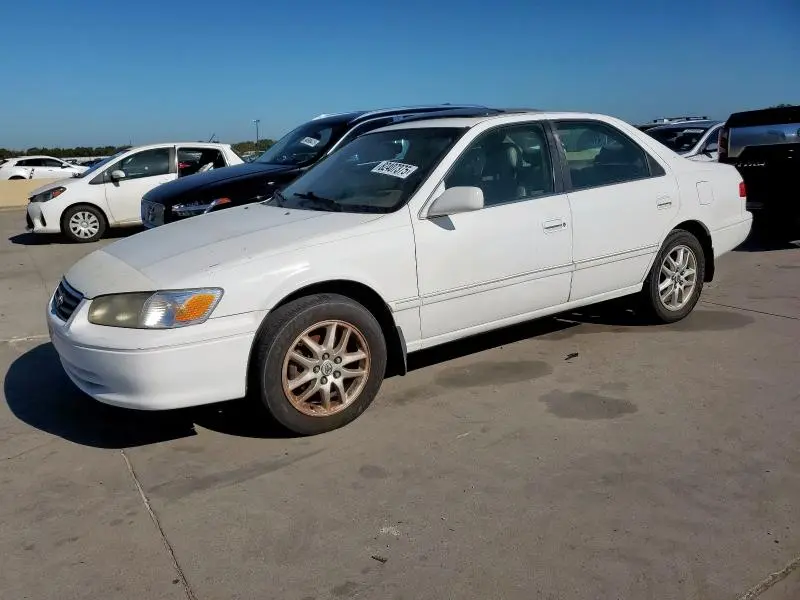 4T1BF28K5YU949455