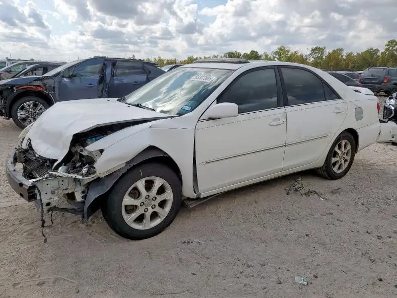 4T1BF30K05U619994