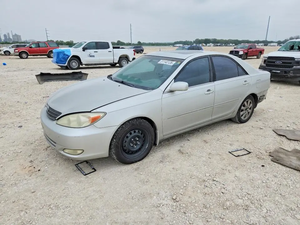 4T1BF30KX3U048933