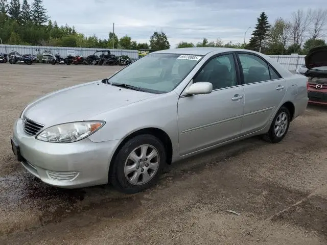 4T1BF32K15U602795